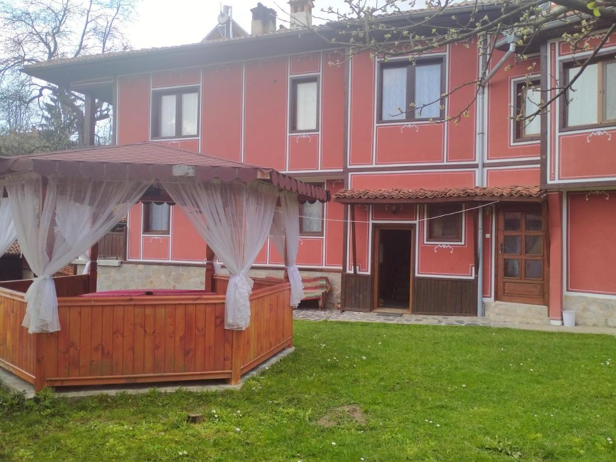 Стаи За Гости Дора Koprivshtitsa Exterior photo